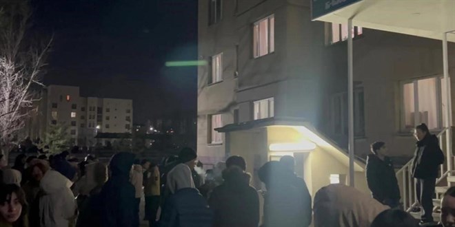 Çin'in Sincan Uygur Özerk Bölgesi'ndeki depremde 3 kişi öldü