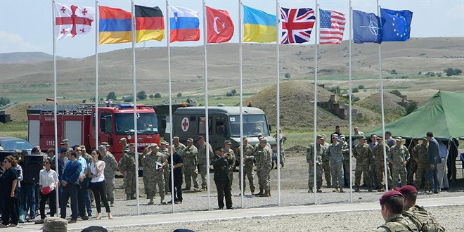 NATO'nun Souk Sava sonrasndaki en byk askeri tatbikat balad