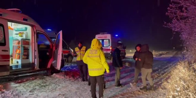 Kastamonu'da otobüsün devrildiği kazada ölü sayısı 6'ya yükseldi