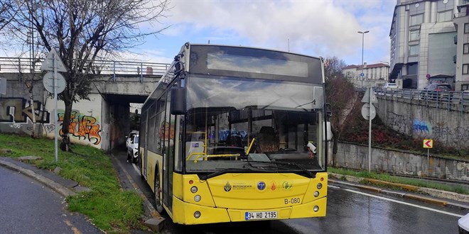 Viraj alamayan ETT otobs alt geit duvarna arpt: 7 yaral