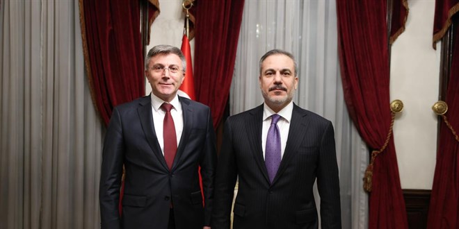Dışişleri Bakanı Fidan, HÖH Partisi Lideri Mustafa Karadayı ile görüştü