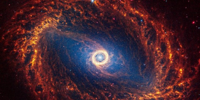 NASA, 19 spiral galaksinin fotoğrafını yayınladı