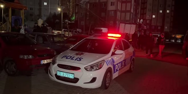 'Kocam dövüyor' diye polisten yardım istedi! Yardım eden polisi vurdu