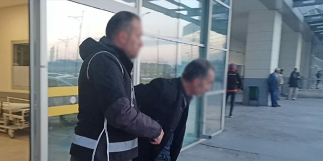 Konya'da FET'ye ynelik operasyonda yakalanan pheli tutukland