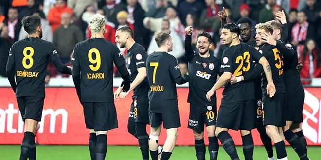 Galatasaray, Samsun deplasmanndan 3 puan ile dnyor