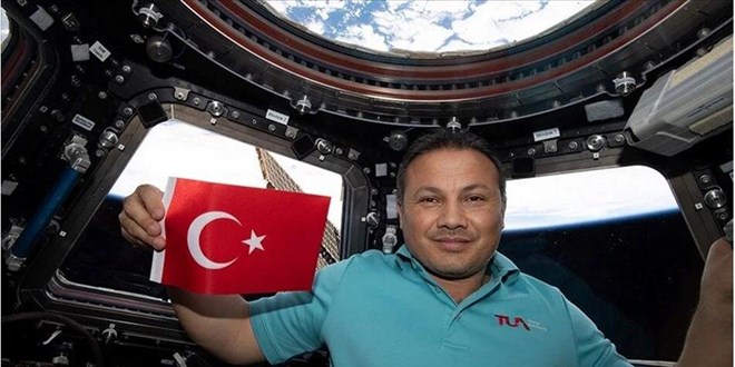 Astronot Alper Gezeravcı'nın dönüşü ikinci kez ertelendi