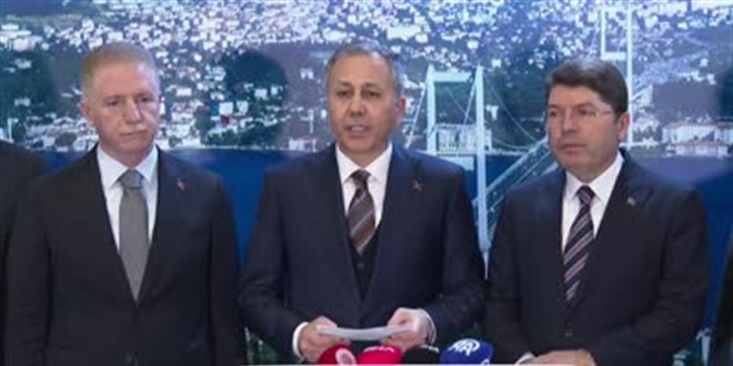 'Emniyetimiz 25 adrese operasyon yaptı 40 şahıs gözaltına alındı'