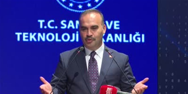 Bakan Kacır: Gezeravcı'nın Dünya'ya dönüşü için koşullar olumlu