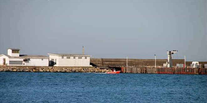 Zonguldak'ta batan geminin kayıp 7 personelini arama çalışmaları sürüyor