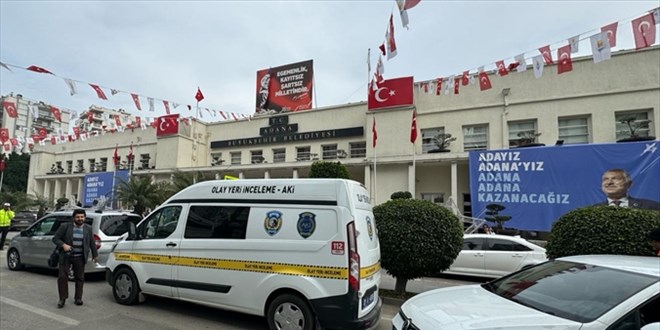Silahlı saldırıda yaralanan Adana BB özel kalem vekili hayatını kaybetti
