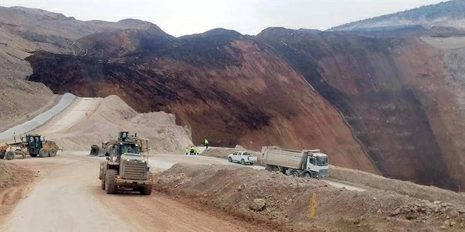 Meclis, Erzincan'da maden ocandaki toprak kaymasn aratracak