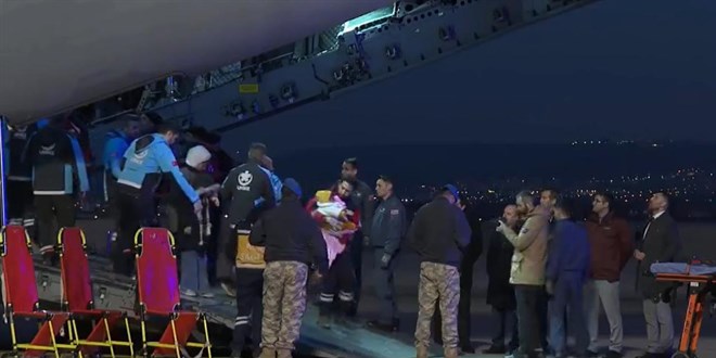 155 Gazzeli Türkiye'ye geldi