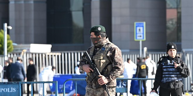 İstanbul Adliyesi'ne terör saldırısı: 4 şüpheli hakkında yakalama kararı