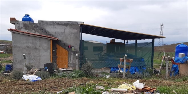 Çanakkale'de bağ evinde iki arkadaş ölü bulundu