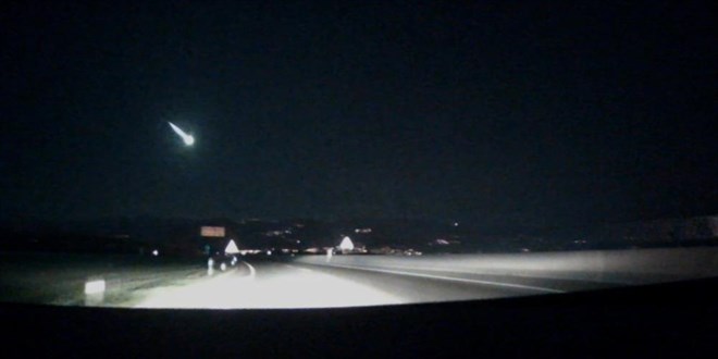 İzmir'de meteor düştü iddiası