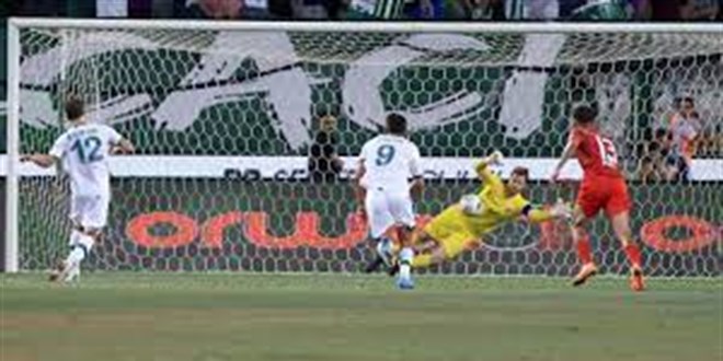 TFF'den bozuk zeminli statlar için iyileştirme uyarısı