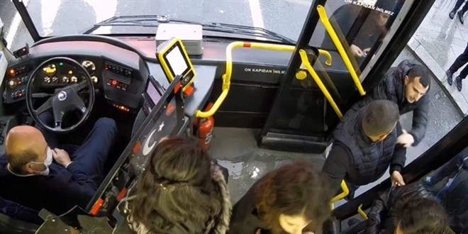 Yankesici telefonu beğenmeyip geri verince yakalandı