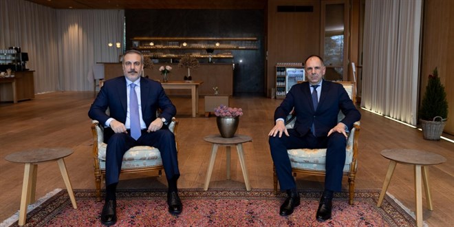 Bakan Fidan, Yunanistan Dışişleri Bakanı Yerapetritis ile görüştü