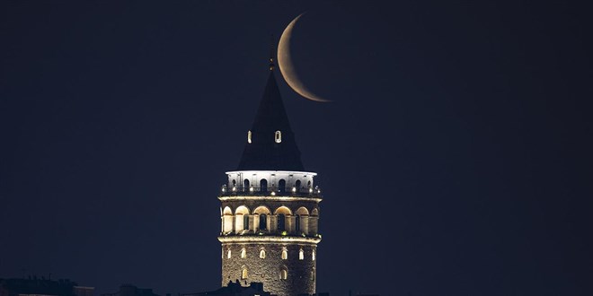 Galata Kulesi bir ay ziyarete kapal