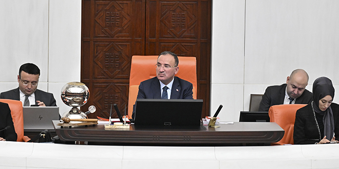 Bekir Bozdağ: Ben FETÖ ile mücadele eden adamım