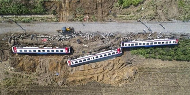 Çorlu'da 25 kişinin öldüğü tren kazası davasında karar çıkmadı