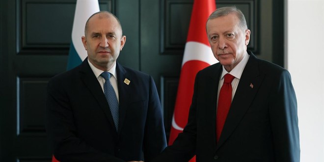 Erdoan, Bulgaristan Cumhurbakan Radev ile bir araya geldi