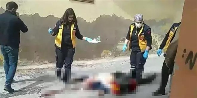 Emlakçı, sokakta yürürken uğradığı silahlı saldırıda öldü