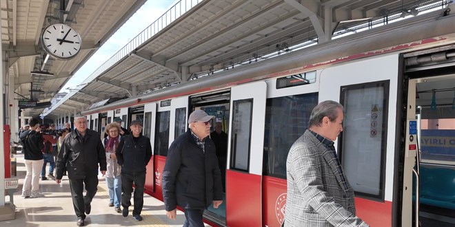 Sirkeci- Kazlıçeşme raylı sistem hattı'nı büyük ilgi