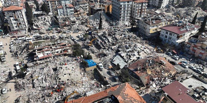 Depremde 30 kiinin ld binann yapm kusurlar iddianamede