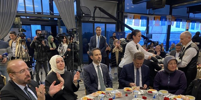 Bakan Bayraktar: 1.5 milyon haneye yetecek kadar gazı biz üretiyoruz
