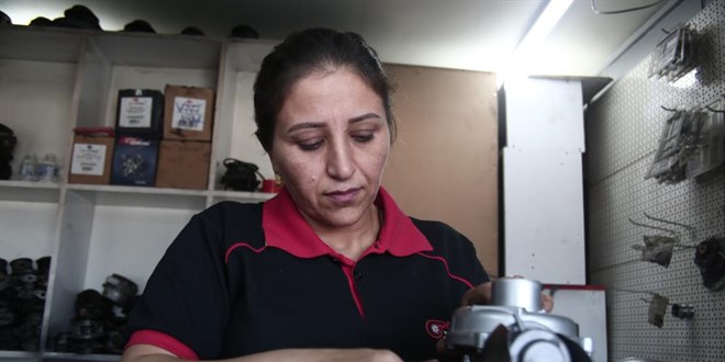 Ev hanımlığından sanayide ustalığa