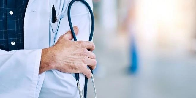 Grevi ktye kullanan doktora 10 yla kadar hapis istemi