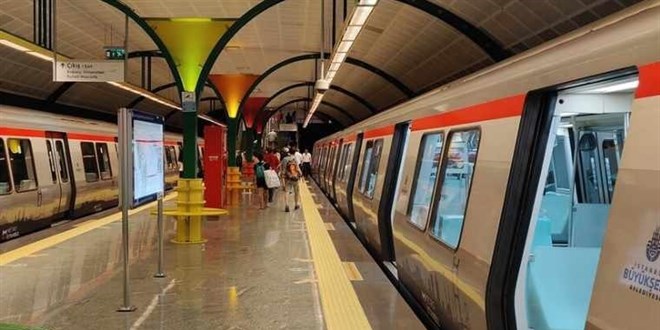 stanbul'da metro seferlerine ramazan dzenlemesi