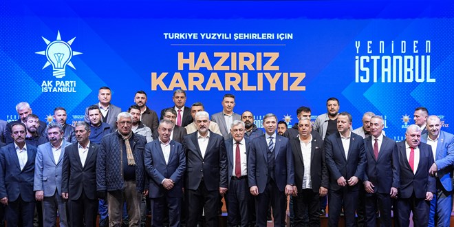 İstanbul'da CHP'den istifa eden 400 kişi AK Parti'ye katıldı