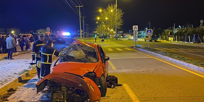 Aydn'da iki otomobil arpt: zel okul retmeni ld