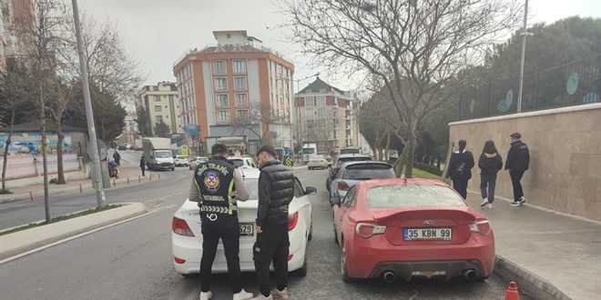 Drift yaparak trafiği tehlikeye sokan sürücüye 40 bin 52 TL ceza