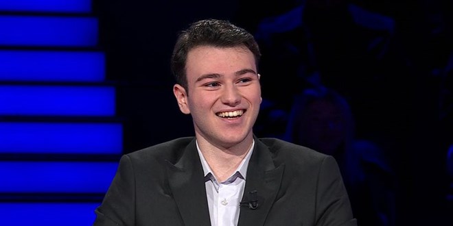 Kim Milyoner Olmak İster'de 1 Milyonluk soru TBMM'yle ilgili geldi!