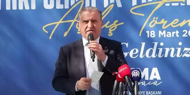 Bakan Bak: Bize alan adam lazm, tatile giden deil