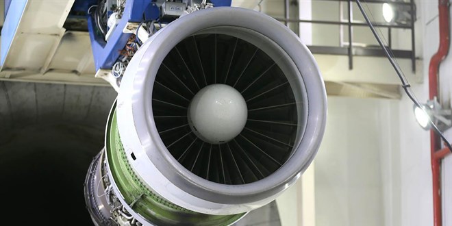 Türkiye'nin ilk milli turbofan uçak motoru 'TEI-TF6000' tanıtıldı
