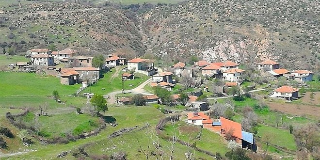 20 seçmenli mahallede 3 muhtar adayı yarışıyor
