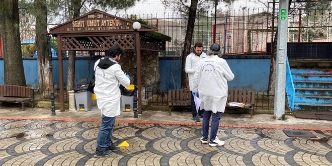 Avcılar'da liseliler arasında bıçaklı kavga: 3 yaralı