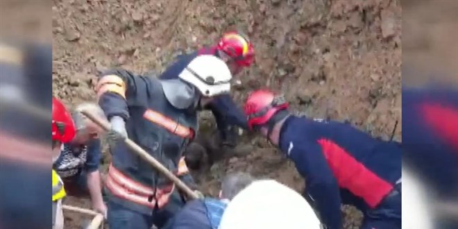 Trabzon'da göçük altında kalan 3 işçinin cansız bedenine ulaşıldı