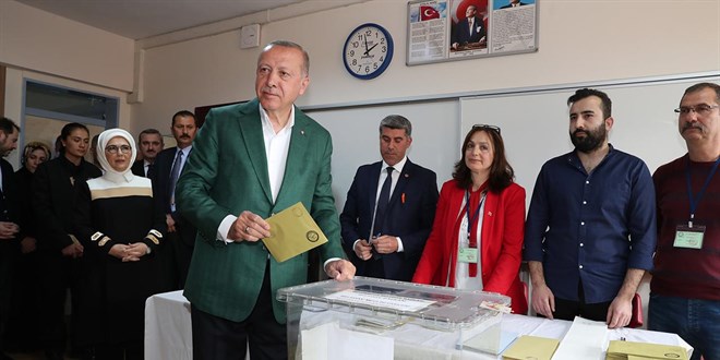 Liderler oylarını nerede kullanacak?