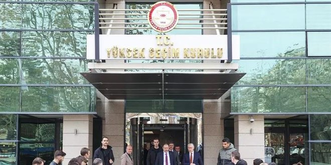 YSK'den sandık kurulu başkanlarına uyarı mesajları