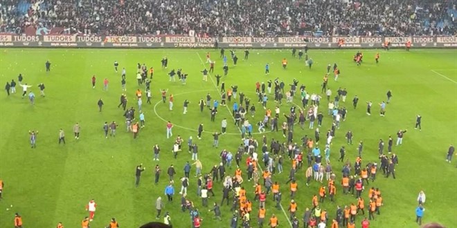Trabzonspor - Fenerbahçe maçının PFDK kararları açıklandı
