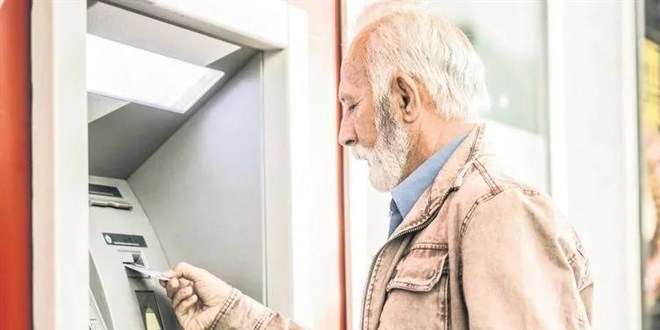 Dolandırıcılar emeklinin promosyonuna göz dikti