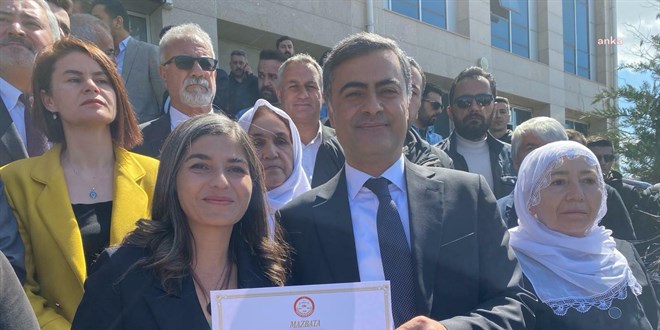 Van Bykehir Belediye Bakan Zeydan, mazbatasn ald