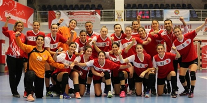 A Milli Kadn Hentbol Takm 'Avrupa ampiyonas' biletini ald