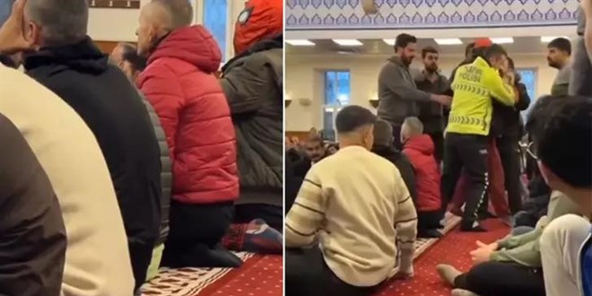 'Örümcek Adam' kostümüyle bayram namazı kılan kişiye polis müdahalesi