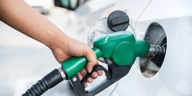 Brent petroln varil fiyat 90,45 dolar